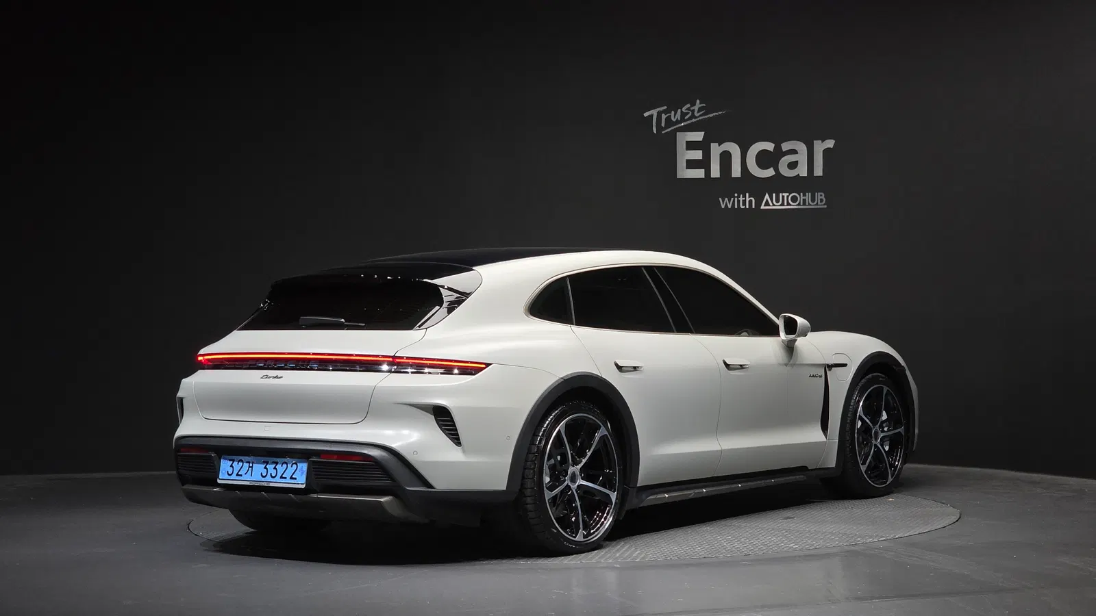 Porsche Taycan Turbo Cross Turismo 2025 — photo 1 sur 33