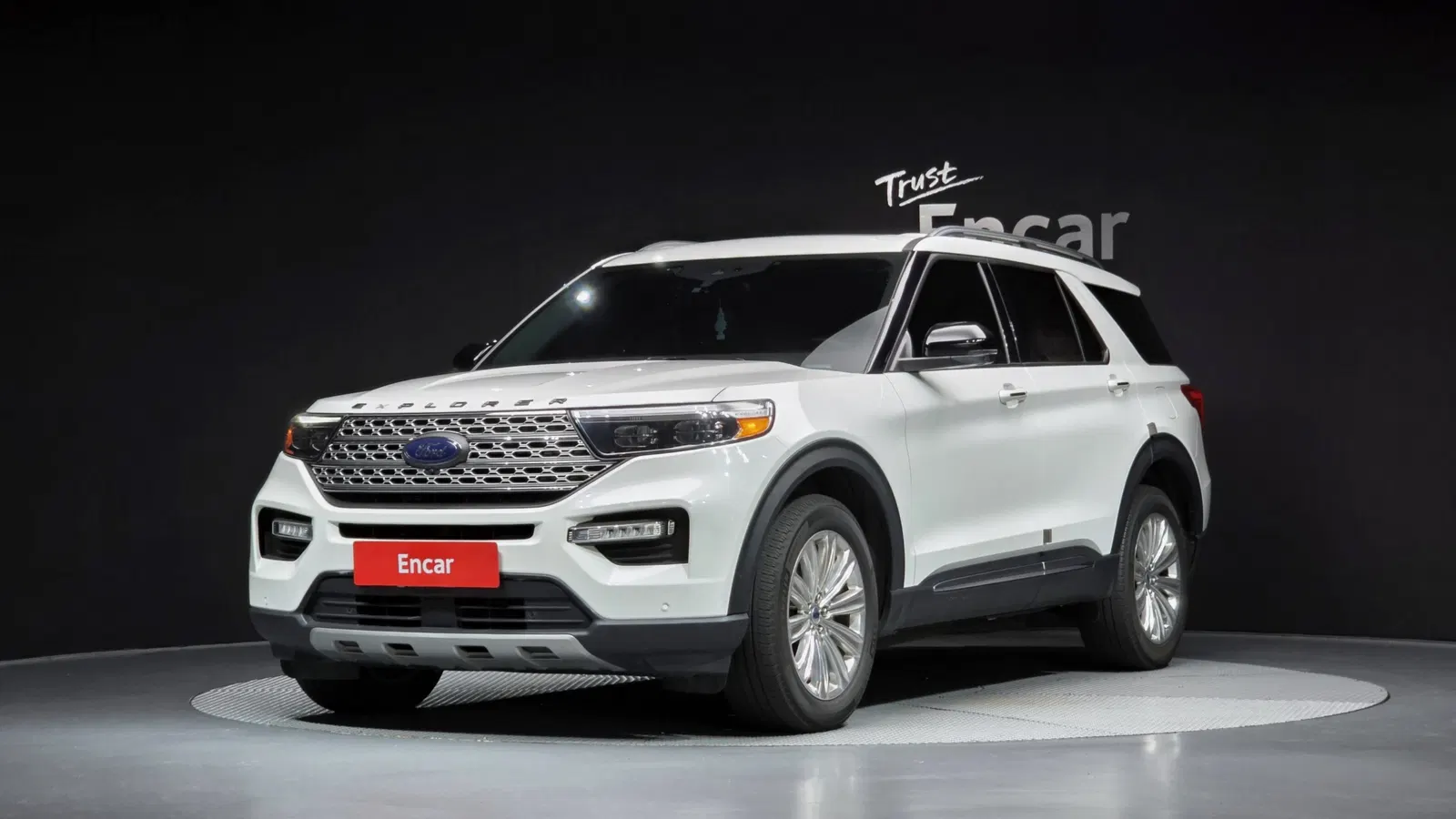 Ford Explorer 6e génération 3.3 Hybride 2022 — photo 1 sur 42