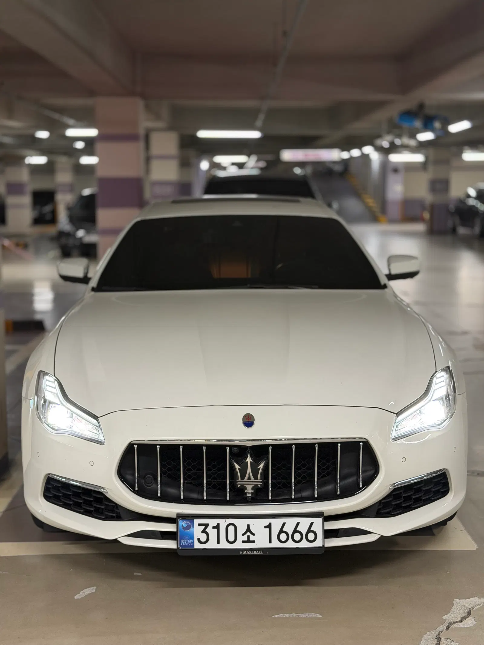 Maserati Quattroporte 3.0 V6 GranLusso 2019 — photo 1 sur 20