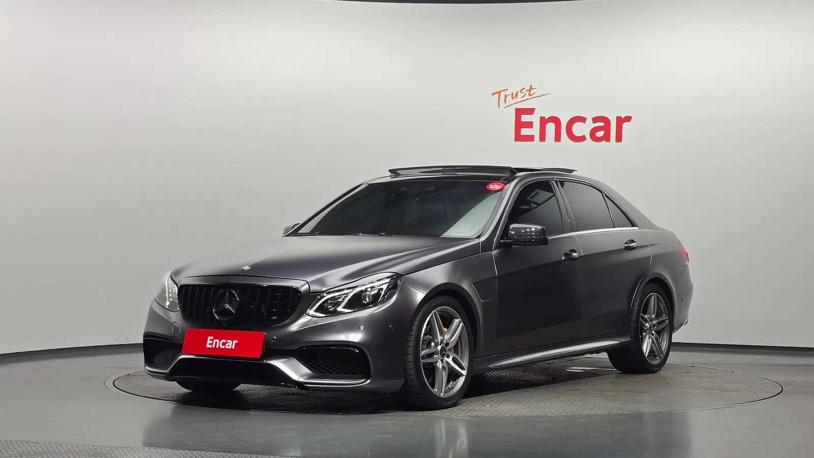 Mercedes-AMG Classe E E63 4MATIC (W212) 2014 — photo 1 sur 20