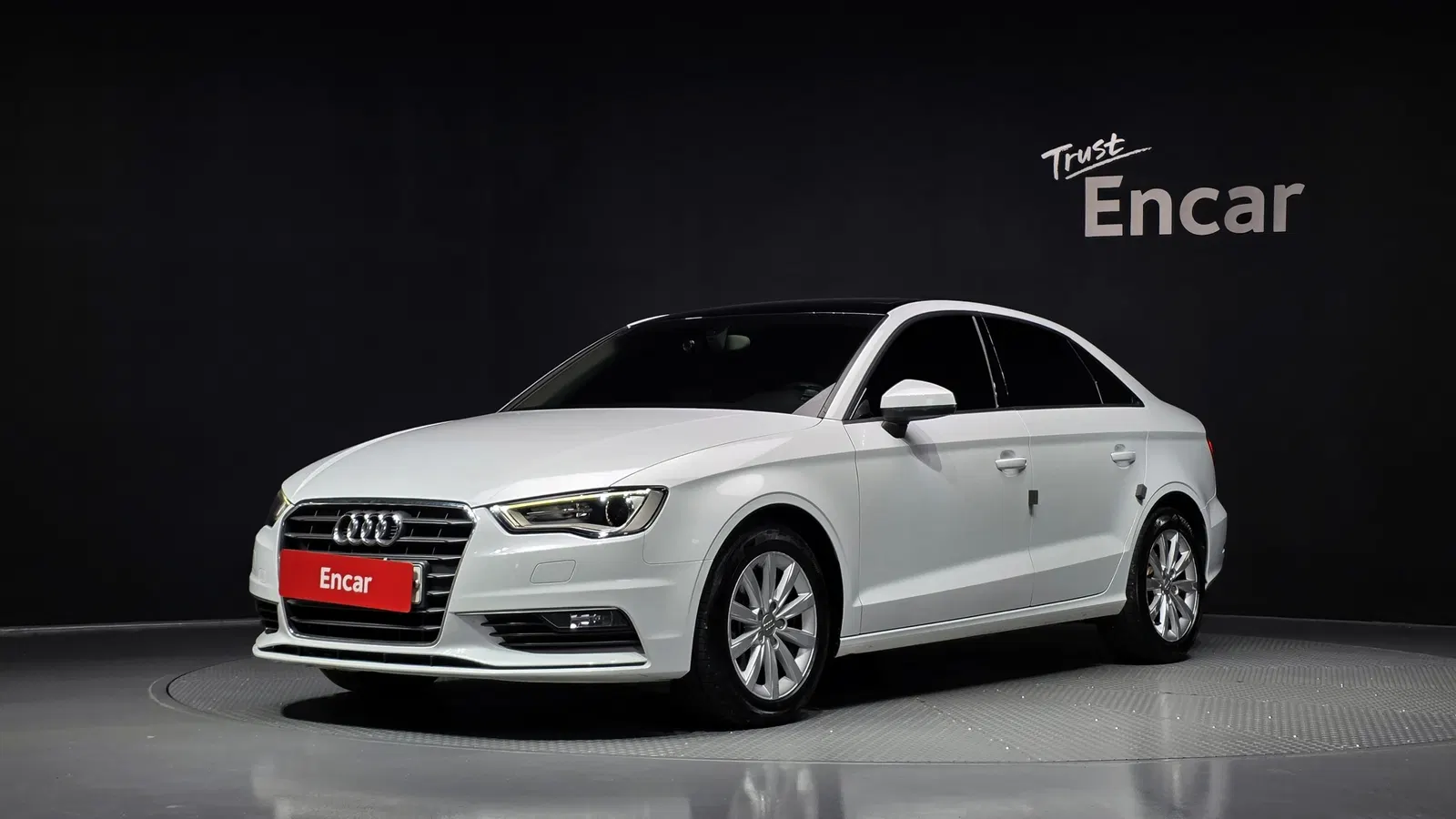 Audi A3 25 TDI Dynamic 2015 — photo 1 sur 20