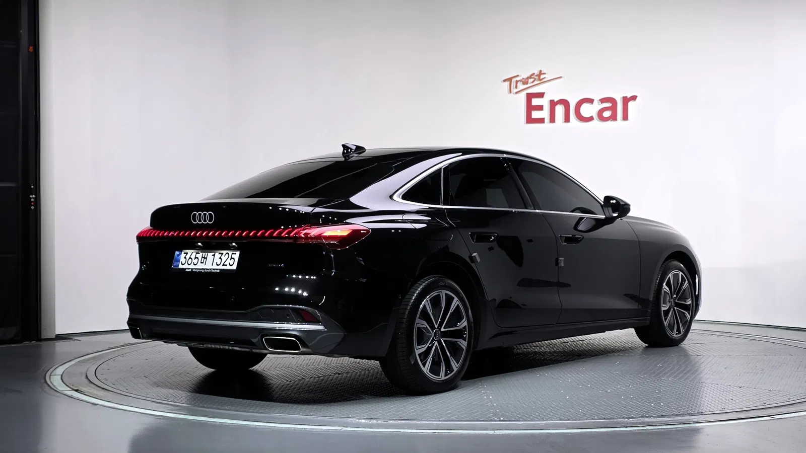 Audi A5 (B10) 40 TFSI Quattro Advanced 2025 — photo 1 sur 33