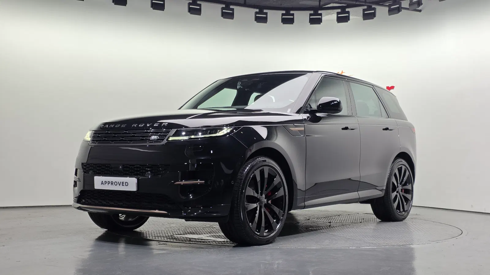 Land Rover Range Rover Sport 3e génération P360 HSE Dynamic 2026 — photo 1 sur 20
