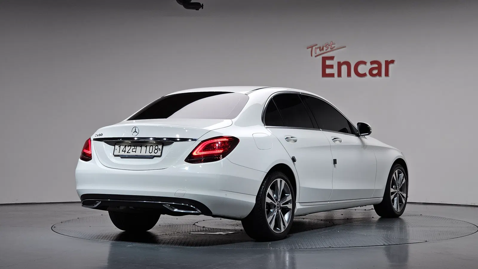 Mercedes-Benz Classe C C200 Avantgarde (W205) 2020 — photo 1 sur 36