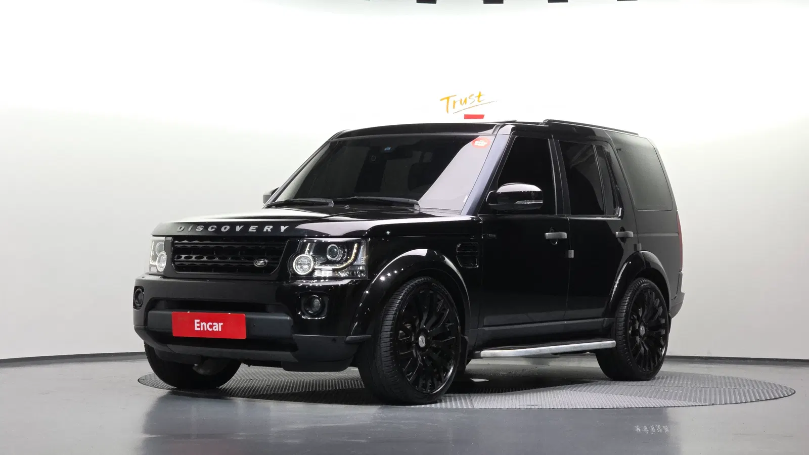 Land Rover Discovery 4 3.0 SDV6 SE 2016 — photo 1 sur 20