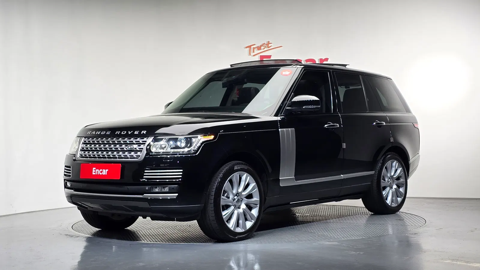 Land Rover Range Rover 4e génération 3.0 TDV6 Vogue SE Diesel 2014 — photo 1 sur 26