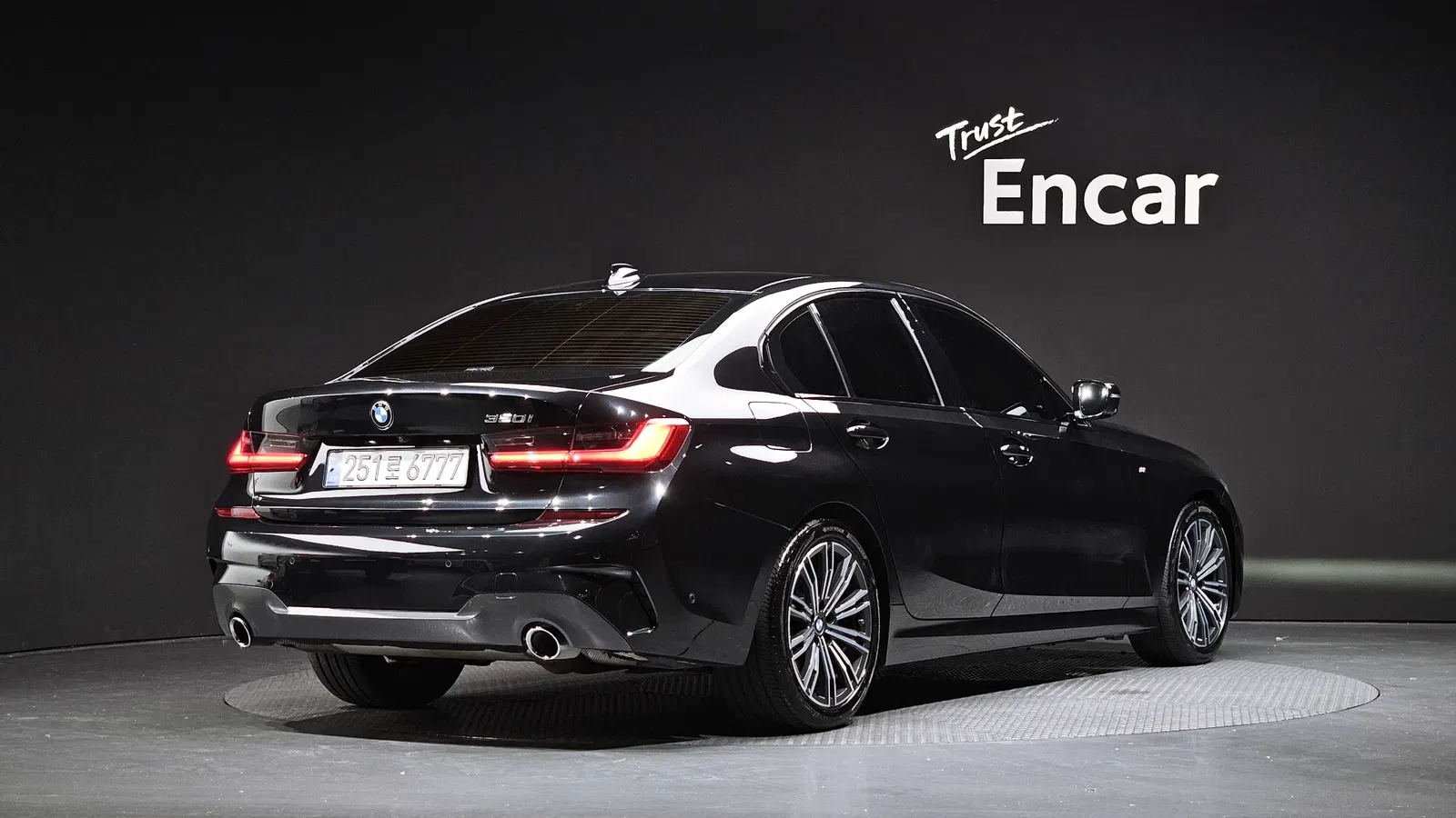 BMW Série 3 (G20) 320i M Sport 2020 — photo 1 sur 30