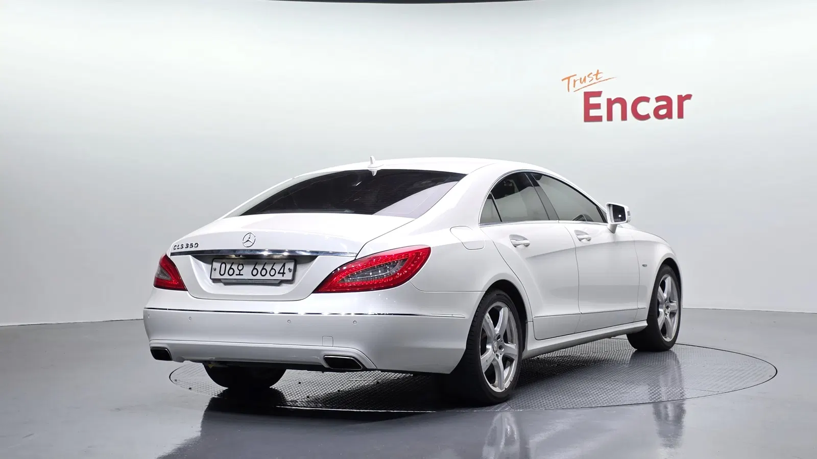 Mercedes-Benz CLS CLS350 BlueEFFICIENCY (W218) 2012 — photo 1 sur 33