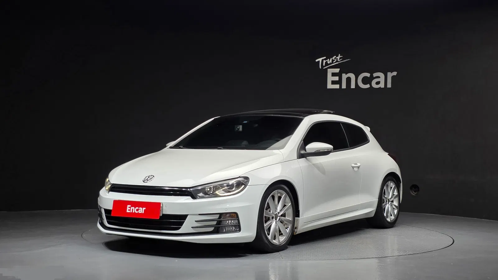 Volkswagen Scirocco 2.0 TDI R-Line 2015 — photo 1 sur 20