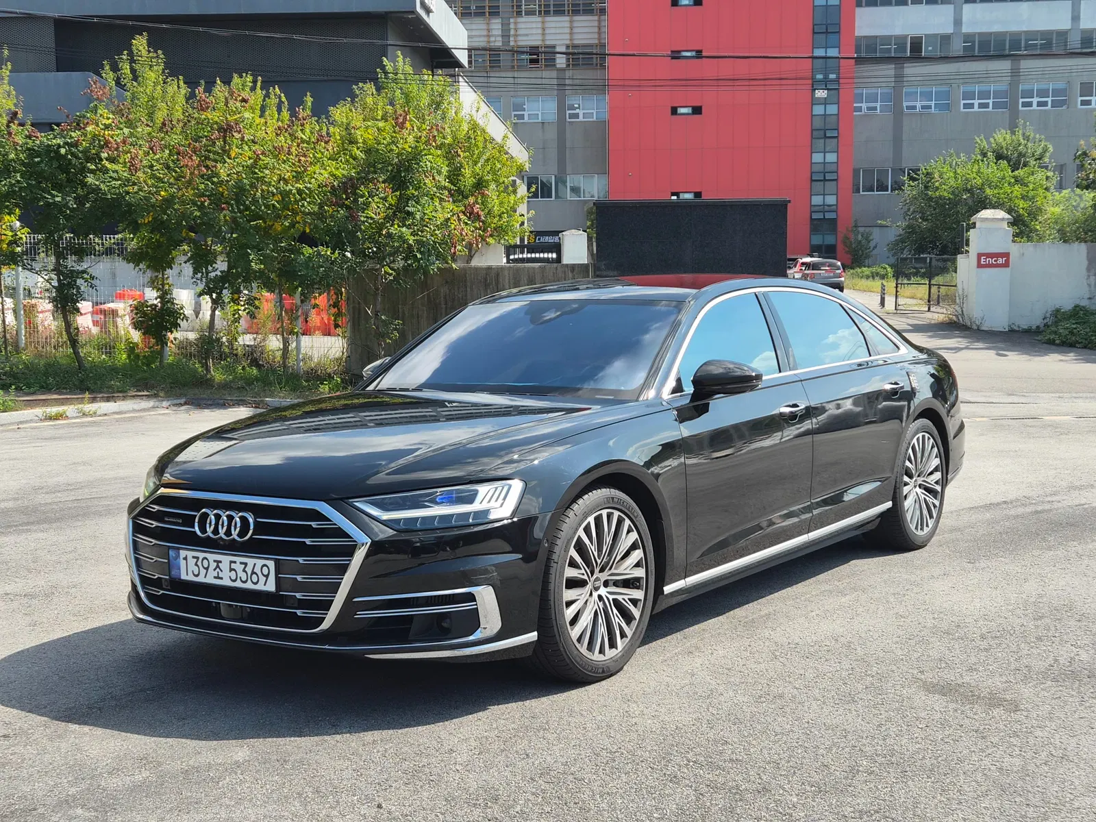 Audi A8 (D5) 60 TFSI Quattro LWB 2021 — photo 1 sur 26