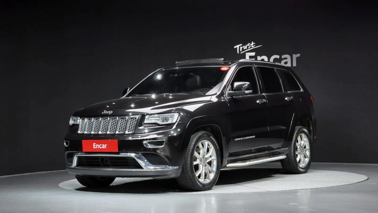 Jeep Grand Cherokee 3.0 Diesel Overland Summit 2016 — photo 1 sur 20