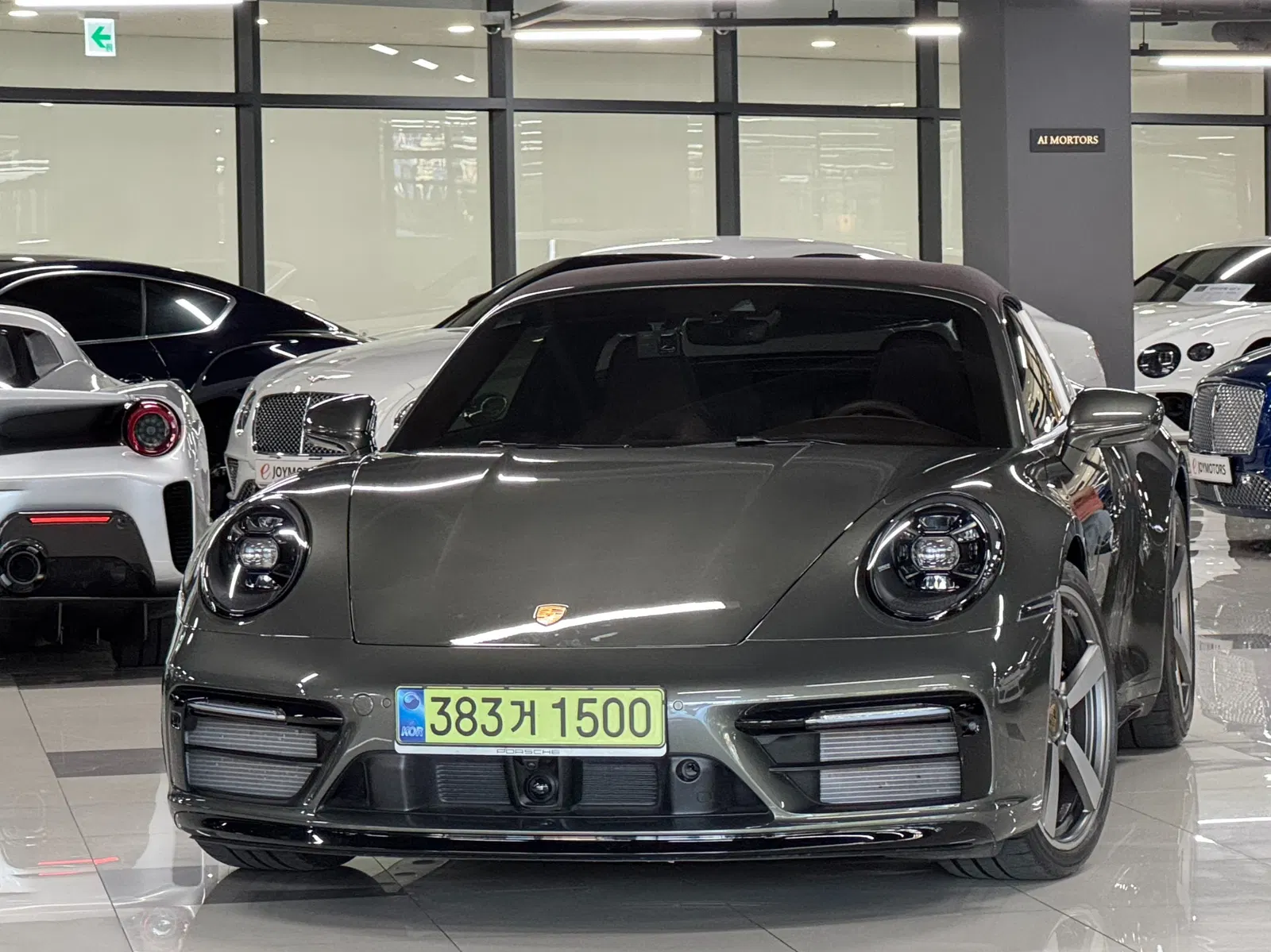Porsche 911 (992) Targa 4S 2021 — photo 1 sur 24