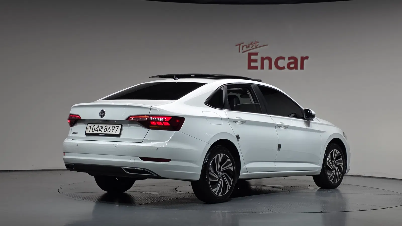 Volkswagen Jetta 7e génération 1.4 TSI Prestige 2020 — photo 1 sur 35