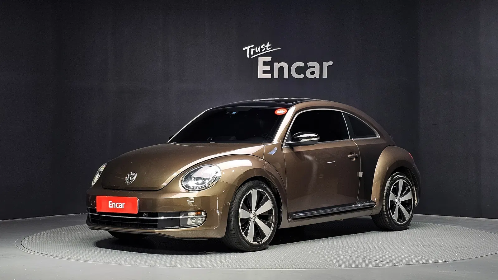 Volkswagen Beetle 2.0 TDI Premium 2013 — photo 1 sur 20