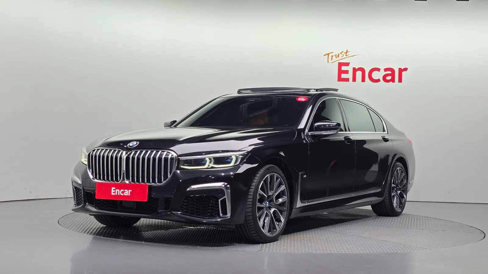 BMW Série 7 (G11) 730Ld xDrive M Sport 2020 — photo 1 sur 38