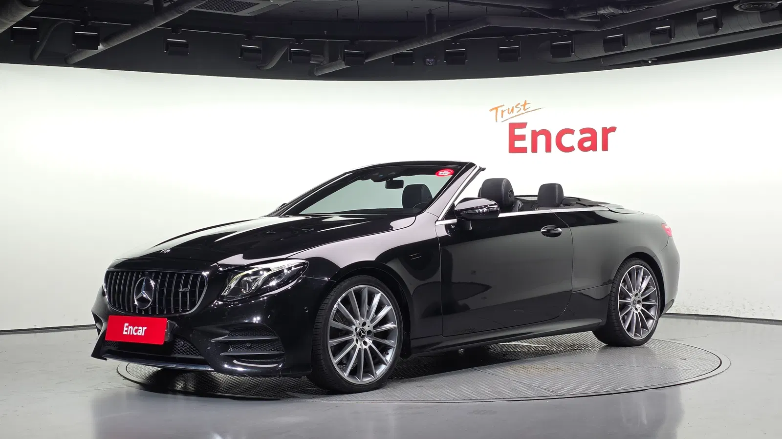 Mercedes-Benz Classe E E220d Cabriolet (W213) 2018 — photo 1 sur 20