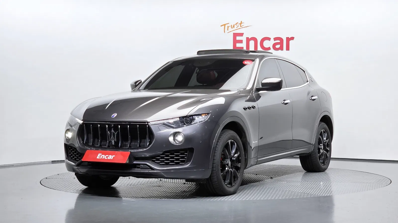 Maserati Levante 3.0 Diesel AWD GranLusso 2018 — photo 1 sur 20