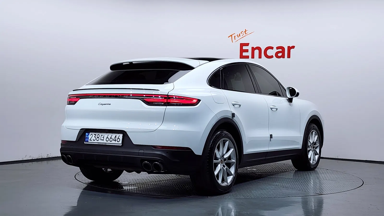 Porsche Cayenne (PO536) 3.0 Coupé 2020 — photo 1 sur 31