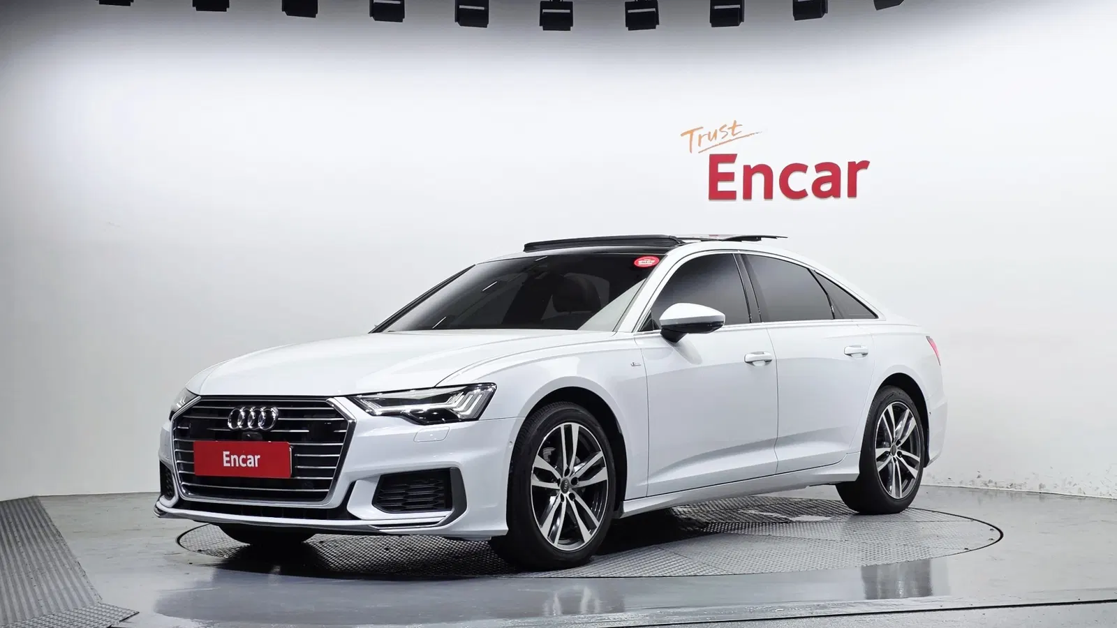 Audi A6 (C8) 40 TDI Premium 2023 — photo 1 sur 37
