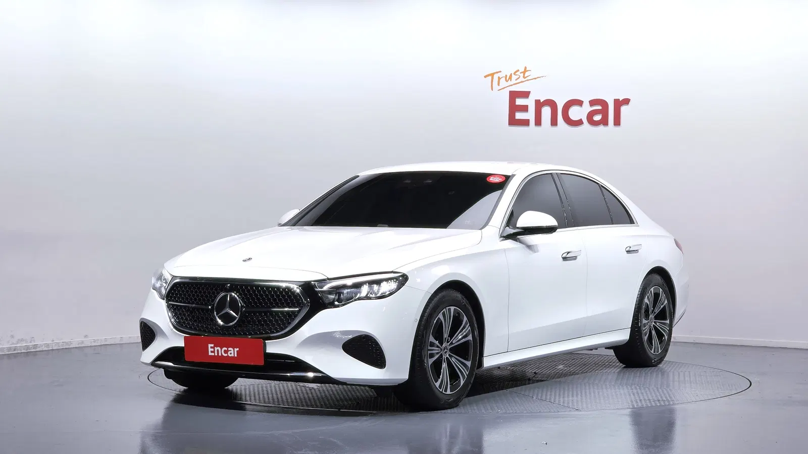 Mercedes-Benz Classe E E200 Avantgarde Limited (W214) 2025 — photo 1 sur 20