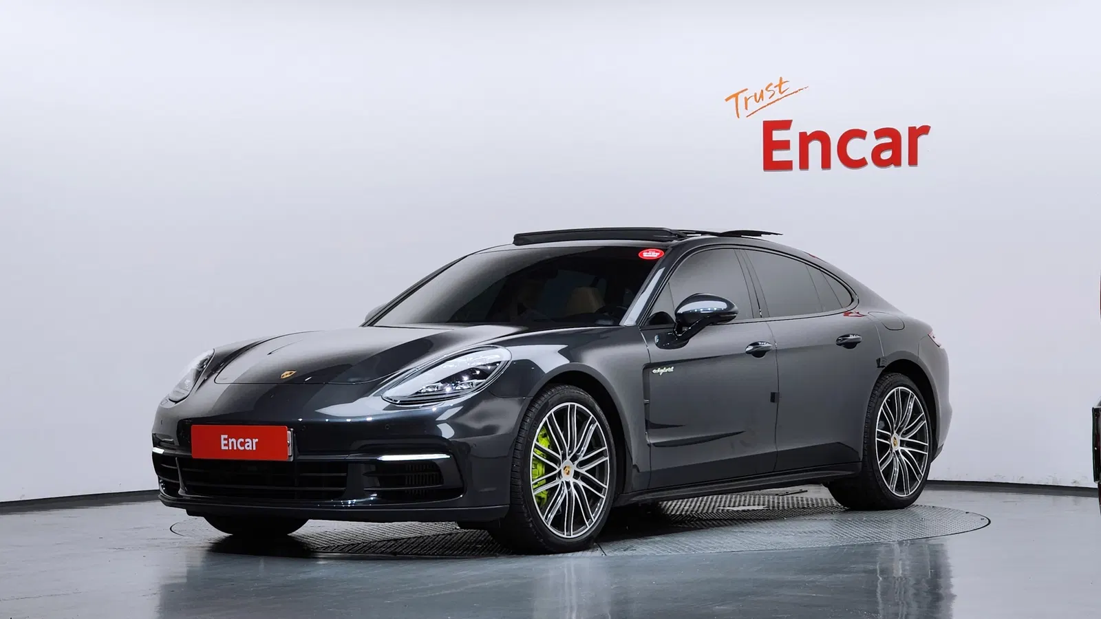 Porsche Panamera (971) 2.9 AWD E-Hybride 2020 — photo 1 sur 26