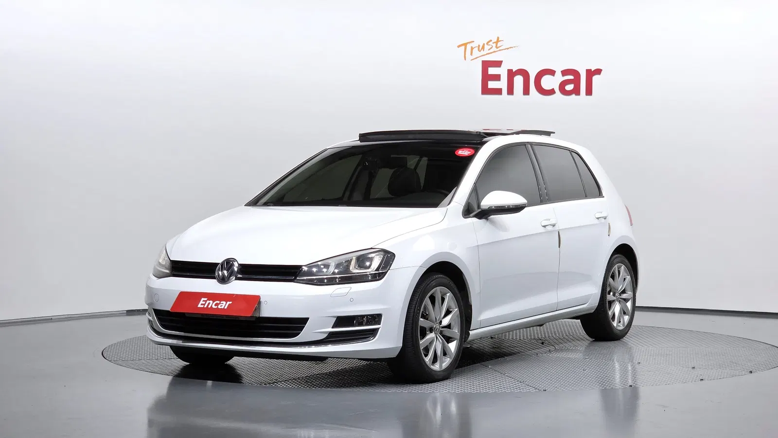 Volkswagen Golf 7e génération 2.0 TDI 2015 — photo 1 sur 32