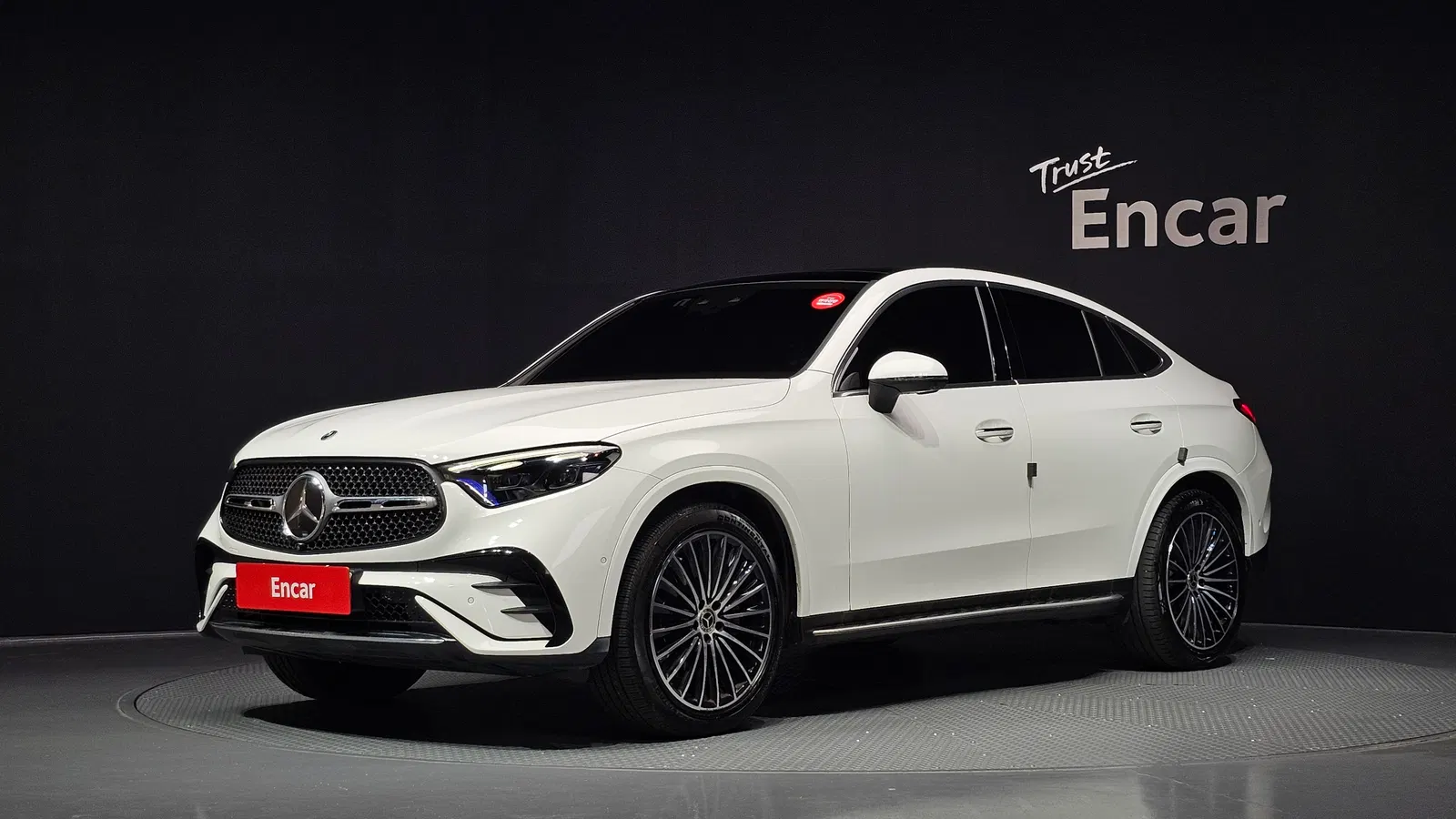 Mercedes-Benz GLC GLC300 4MATIC Coupé (X254) 2024 — photo 1 sur 35