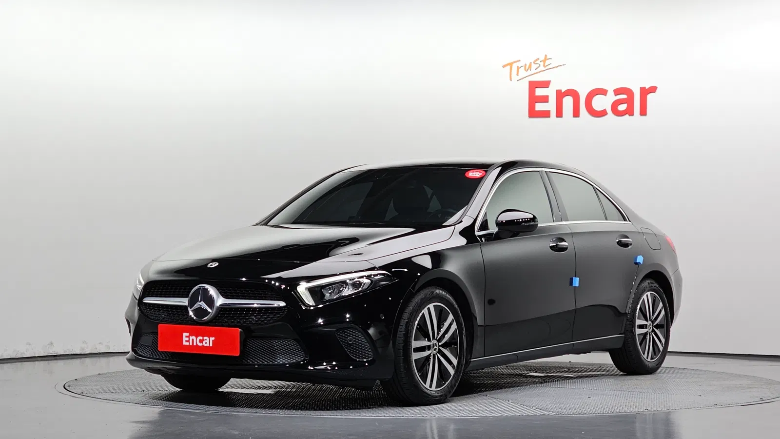 Mercedes-Benz Classe A A220 Berline (W177) 2021 — photo 1 sur 30