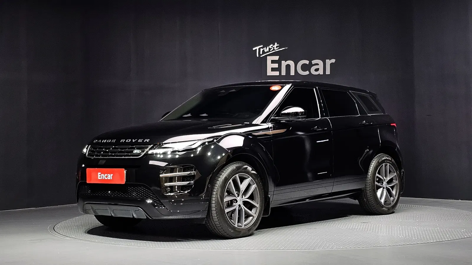 Land Rover Range Rover Evoque 2e génération P250 Dynamic SE 2025 — photo 1 sur 40