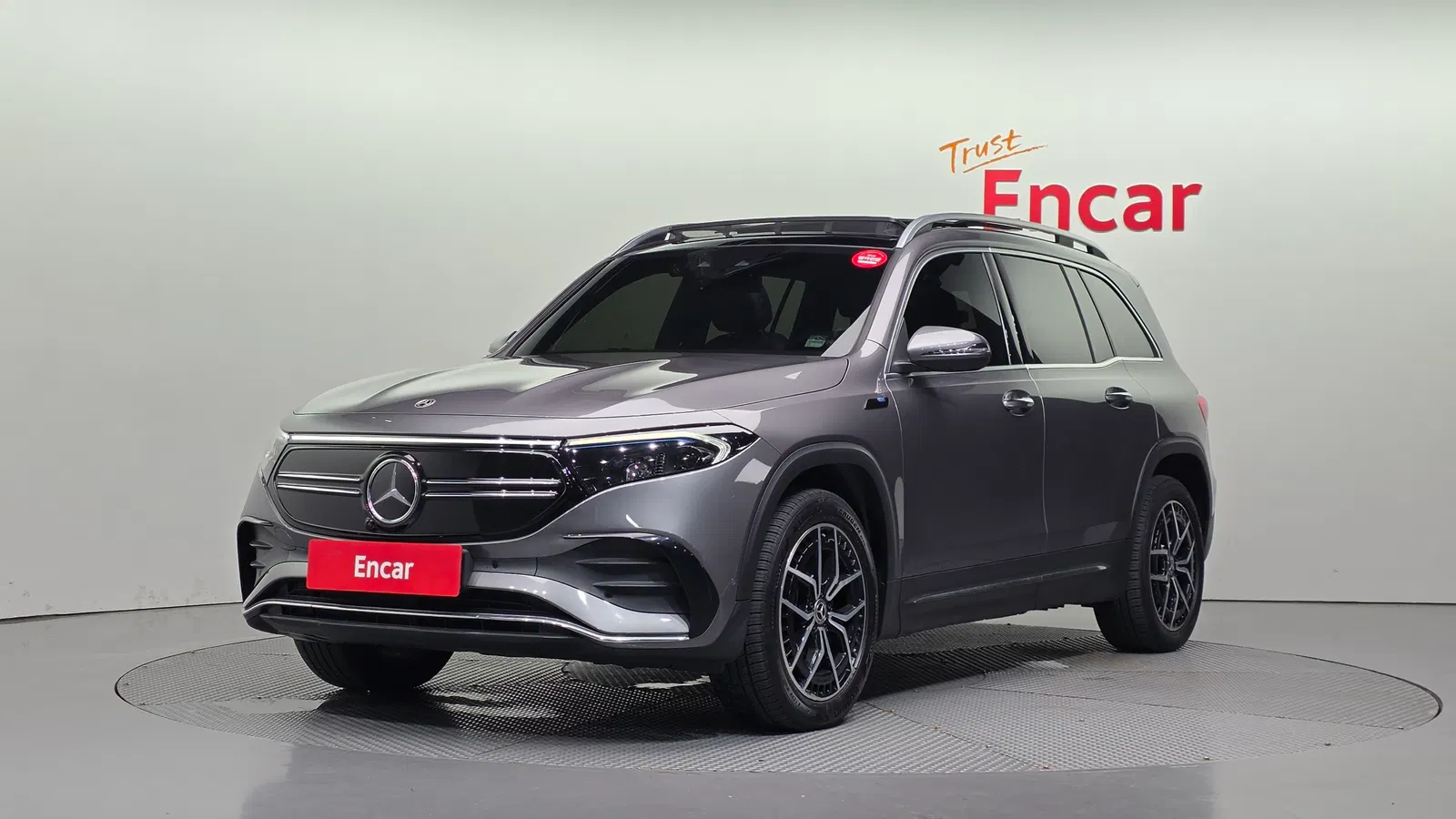 Mercedes-Benz EQB AMG Line · EQB300 4MATIC (X243) 2022 — photo 1 sur 33