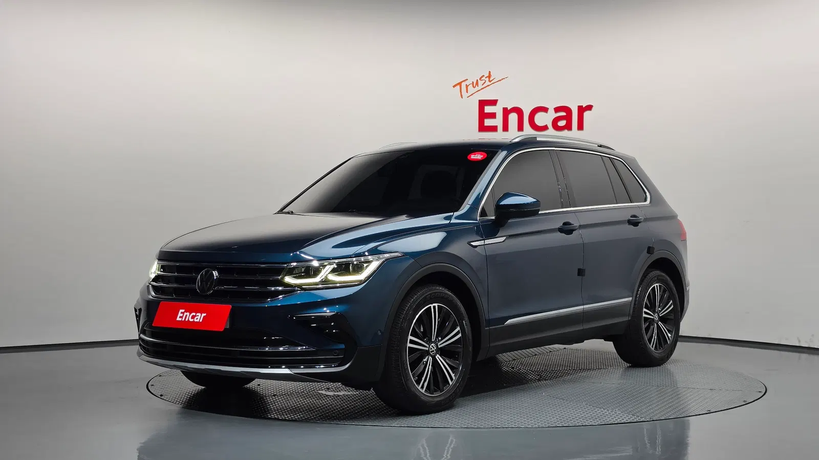 Volkswagen Tiguan 2e génération 2.0 TDI Premium 2022 — photo 1 sur 32