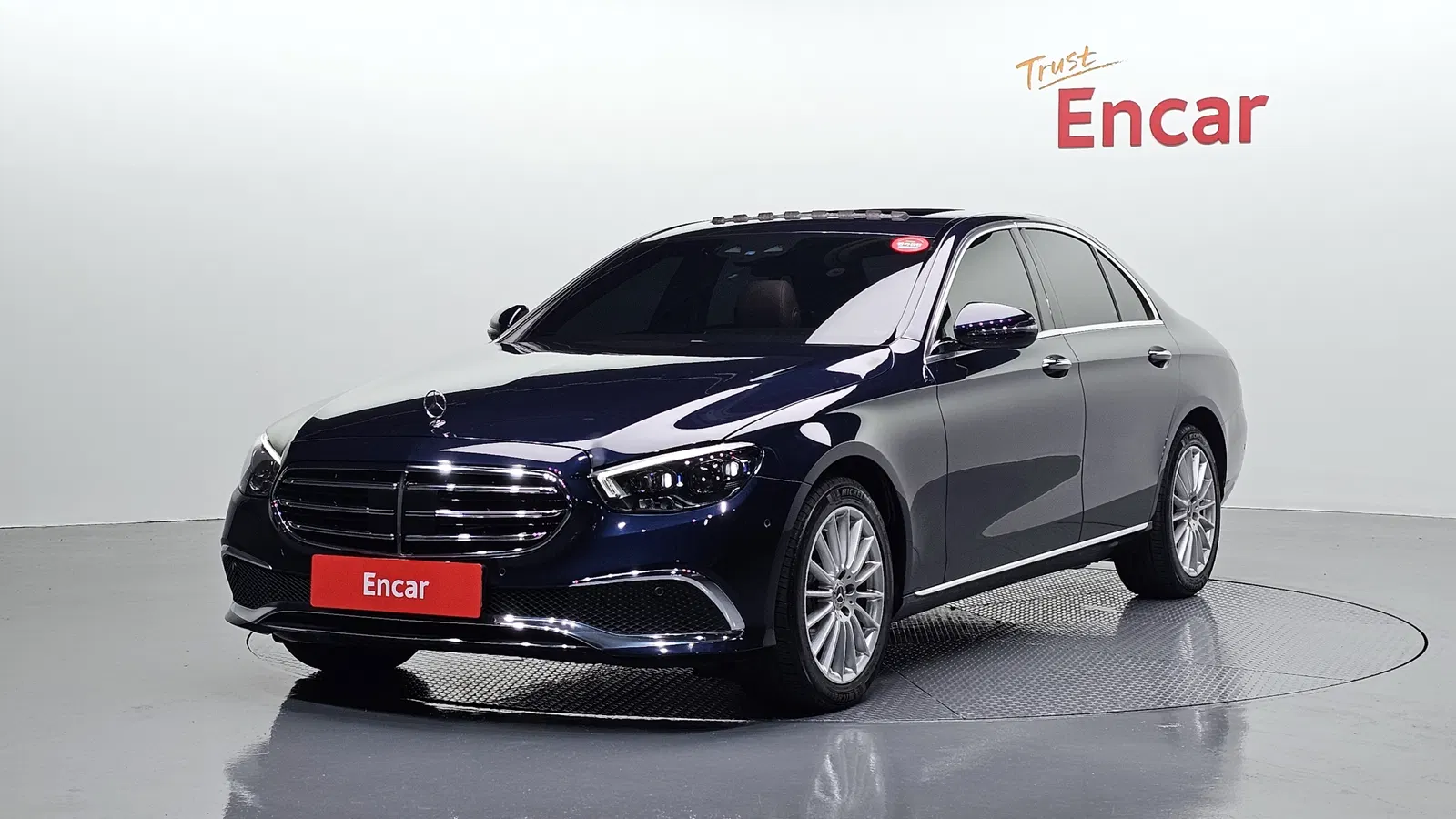 Mercedes-Benz Classe E E250 Exclusive (W213) 2021 — photo 1 sur 33