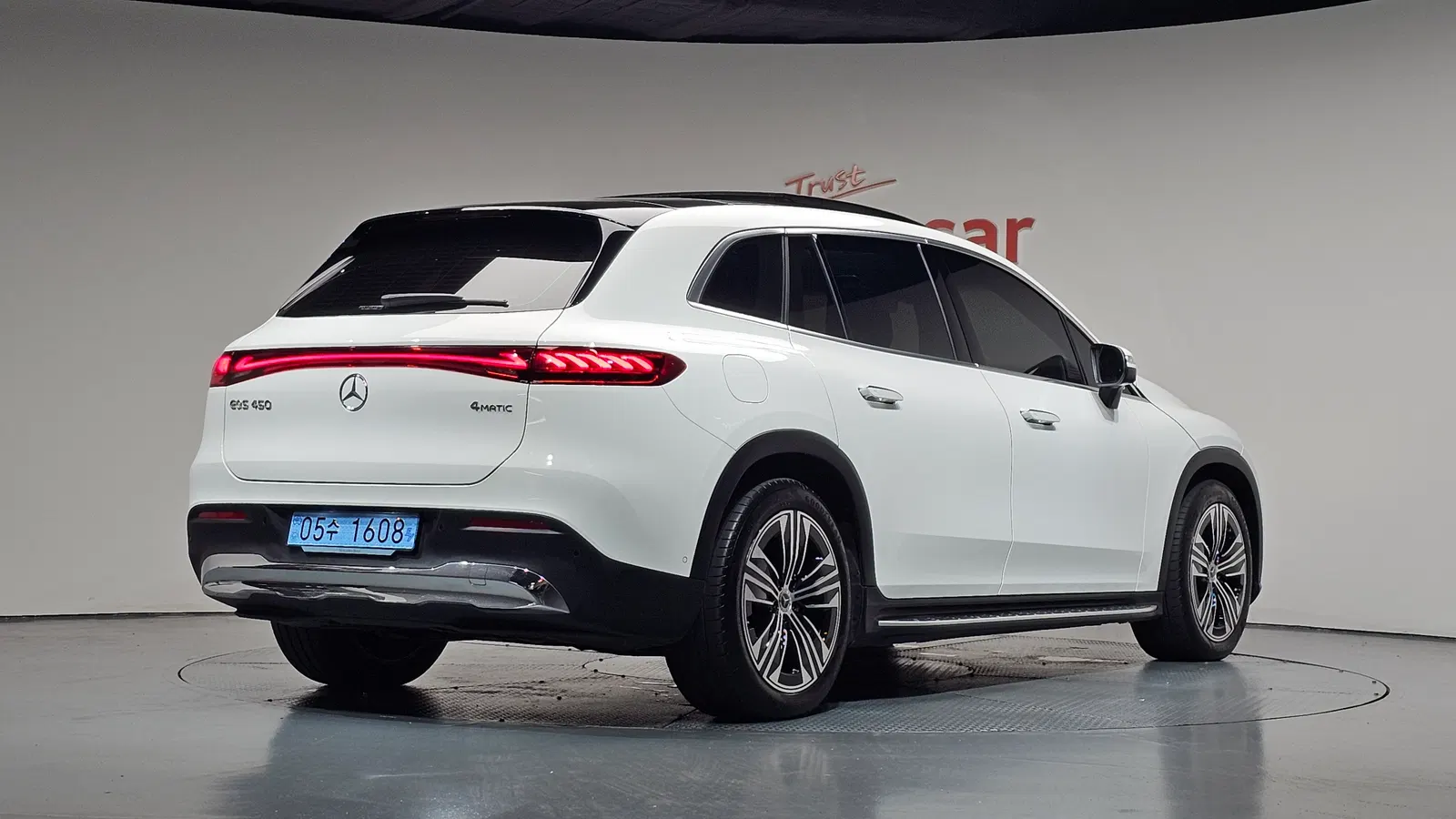 Mercedes-Benz EQS EQS450 4MATIC OnLineEdition SUV (X296) 2025 — photo 1 sur 38