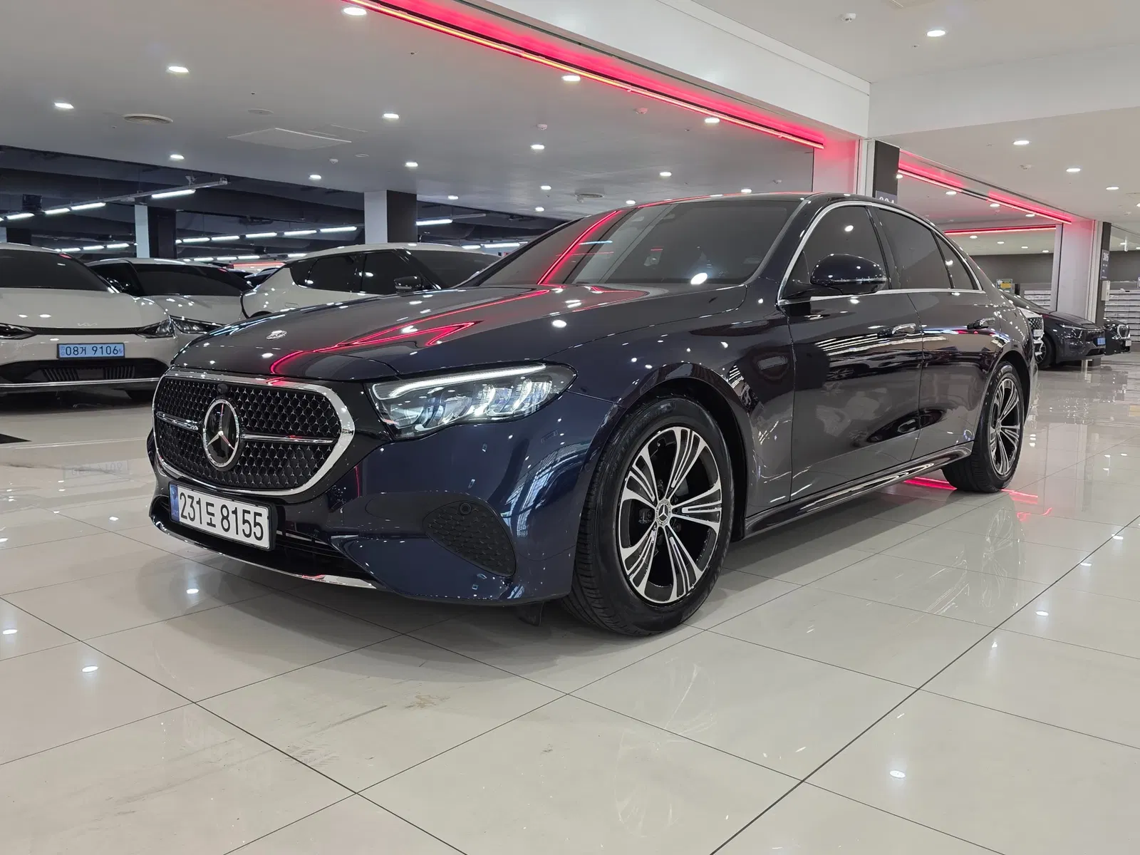 Mercedes-Benz Classe E E200 Avantgarde (W214) 2024 — photo 1 sur 25