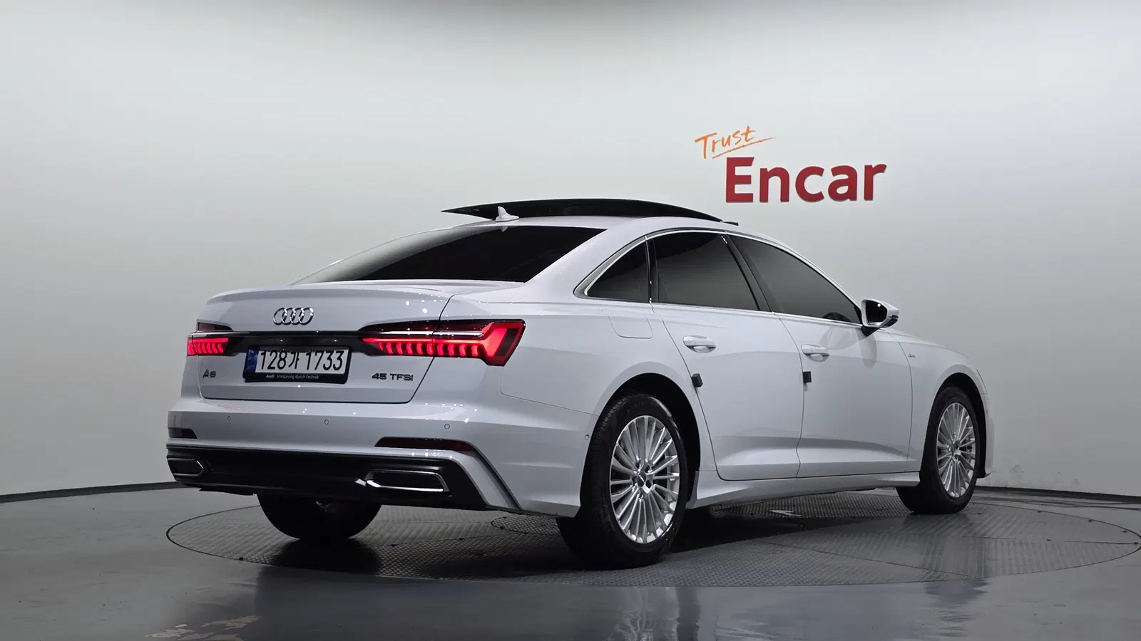 Audi A6 (C8) 45 TFSI Premium 2020 — photo 1 sur 35