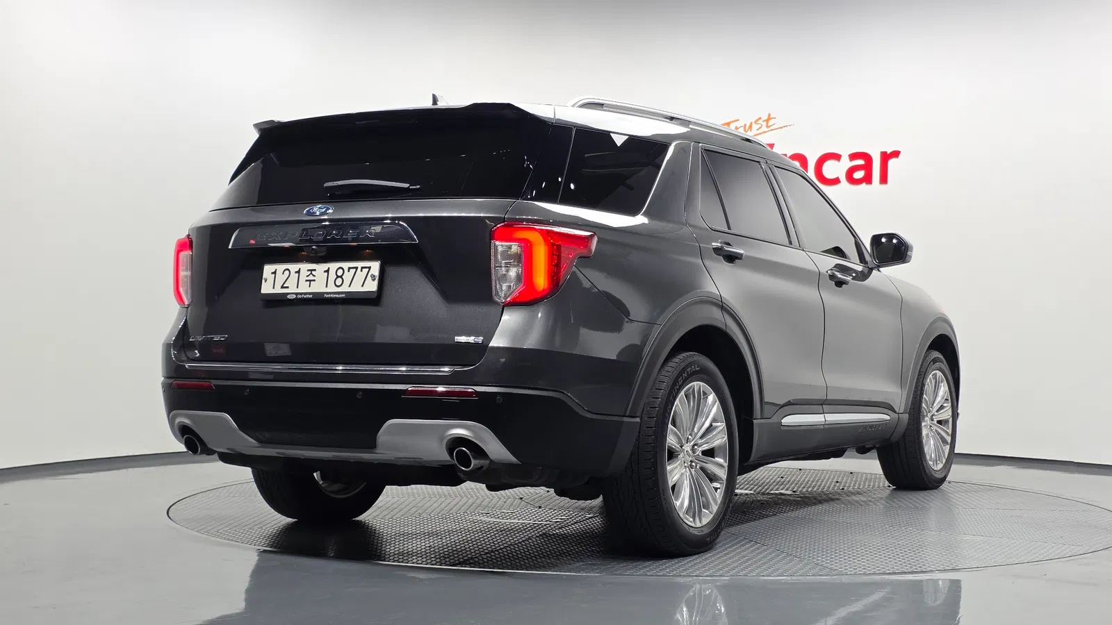Ford Explorer 6e génération 2.3 Limited 4WD 2020 — photo 1 sur 35
