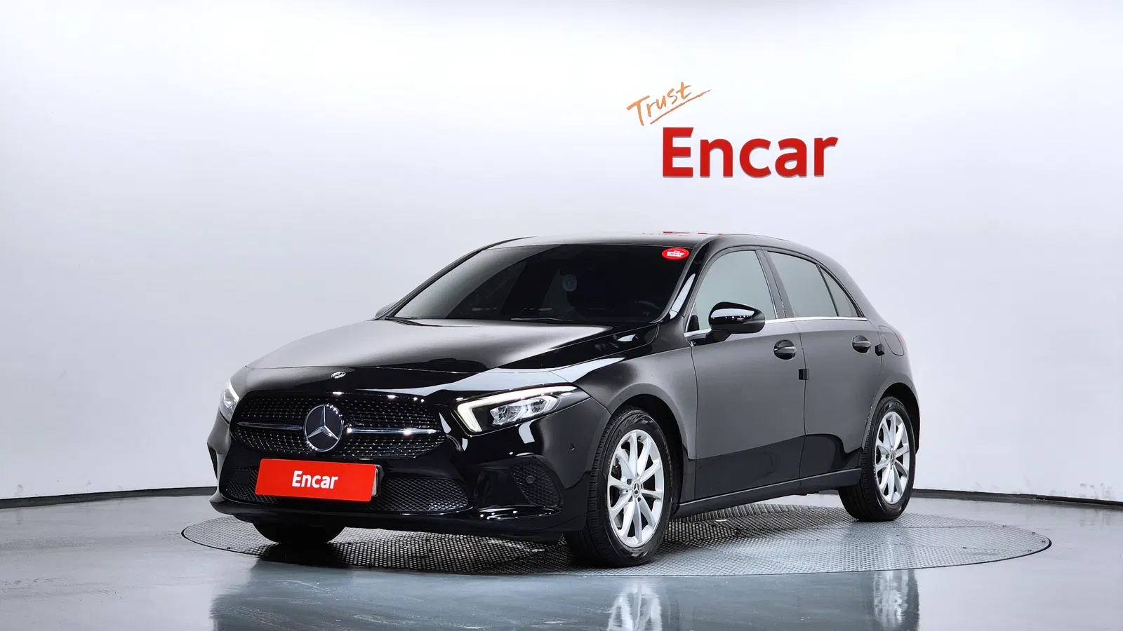 Mercedes-Benz Classe A A220 5 portes (W177) 2019 — photo 1 sur 32