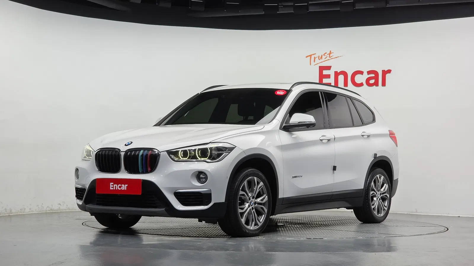 BMW X1 (F48) xDrive 20d 2016 — photo 1 sur 20