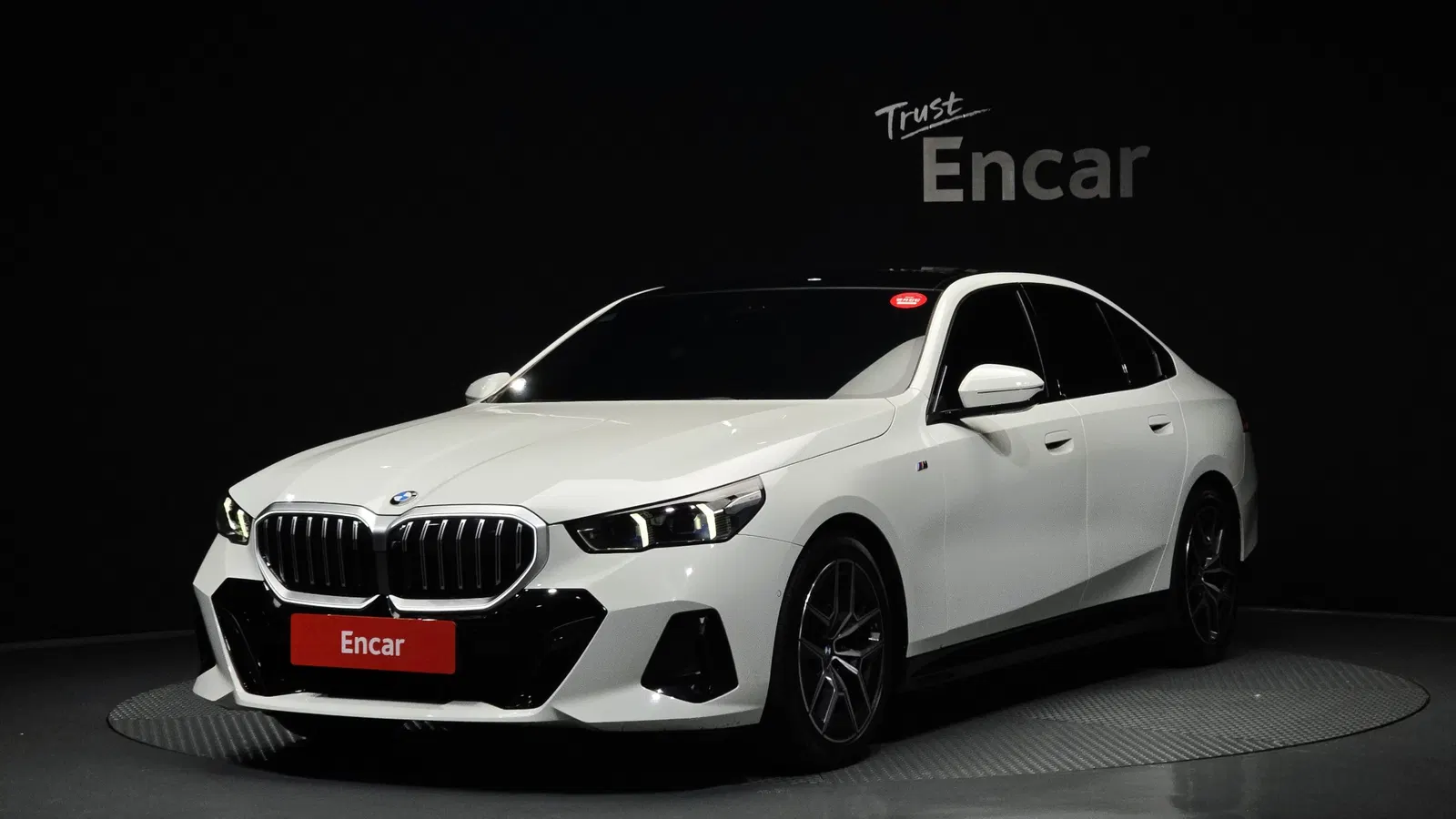 BMW Série 5 (G60) 520i M Sport 2024 — photo 1 sur 32
