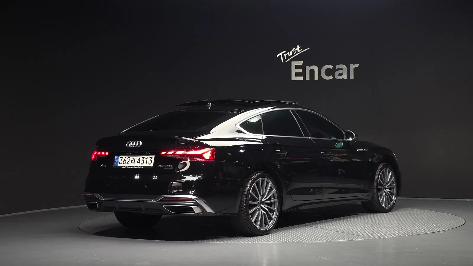 Audi A5 (F5) 40 TFSI Quattro Premium Sportback 2023 — photo 1 sur 34
