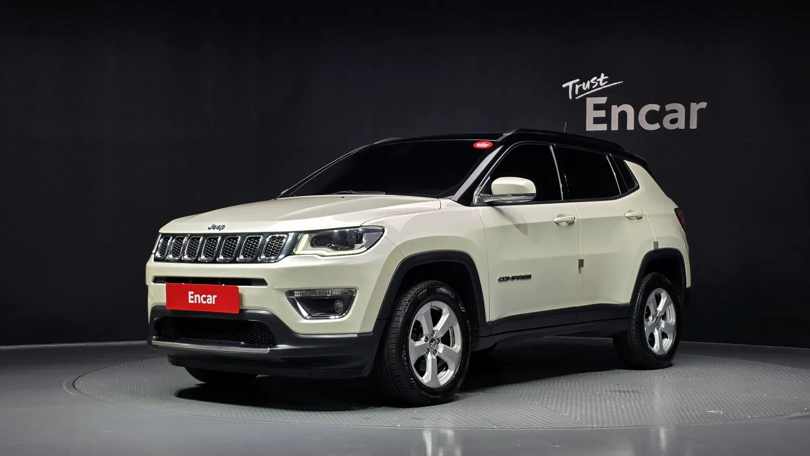 Jeep Compass 2e génération 2.4 Limited AWD 2019 — photo 1 sur 33