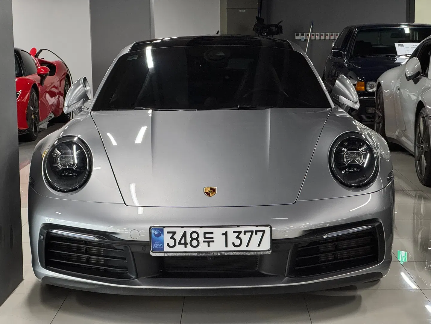 Porsche 911 (992) Carrera 4S 2020 — photo 1 sur 26