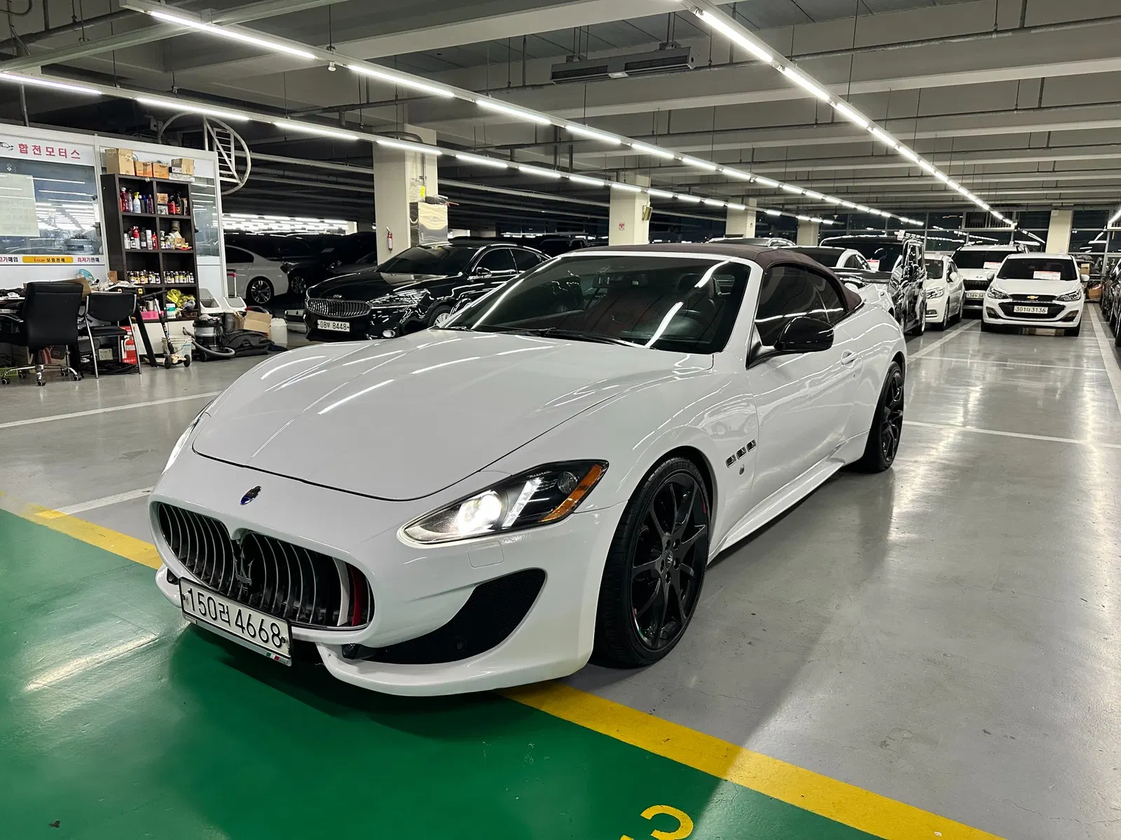 Maserati GranCabrio 4.7 Sport 2014 — photo 1 sur 26