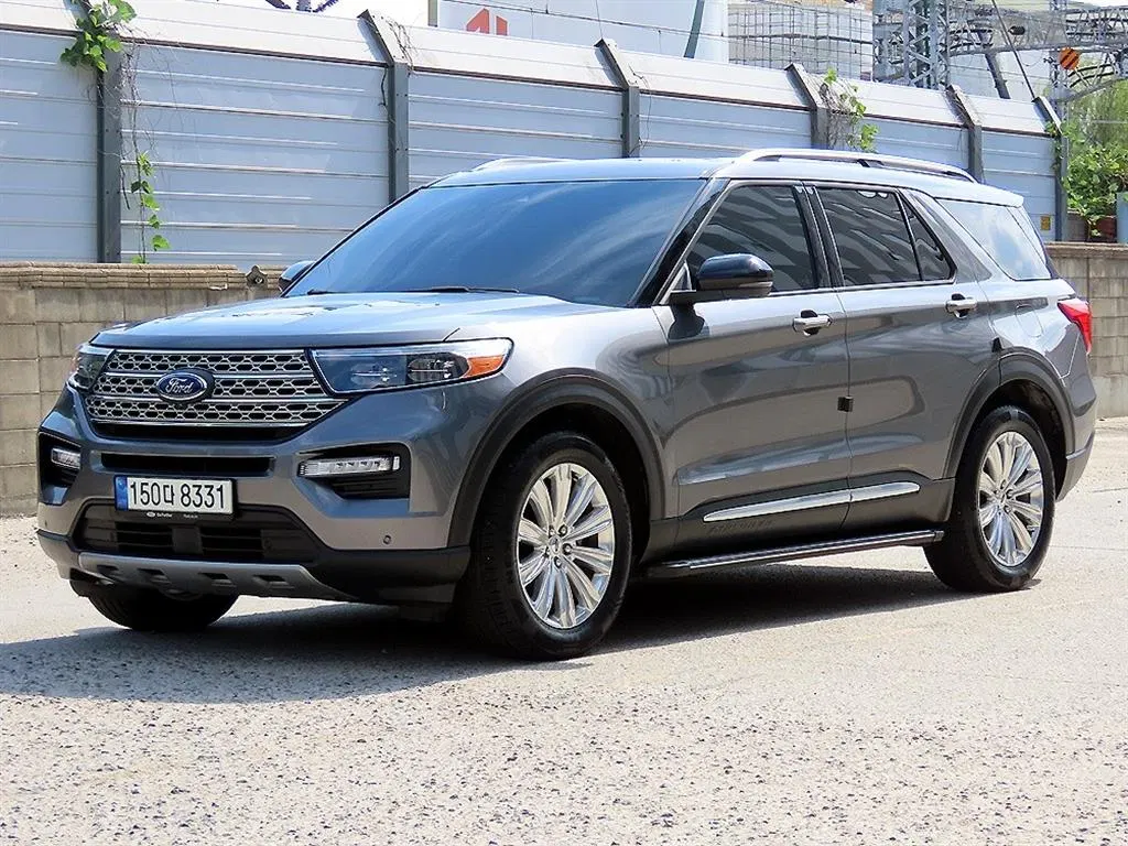 Ford Explorer 6e génération 2.3 Limited 4WD 2021 — photo 1 sur 26