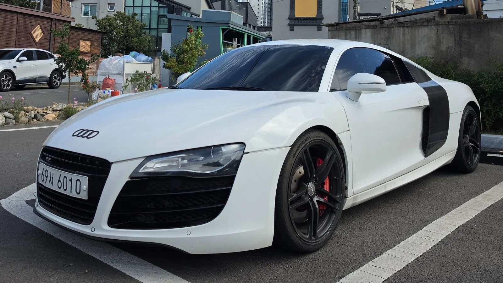 Audi R8 4.2 V8 Coupé 2009 — photo 1 sur 17