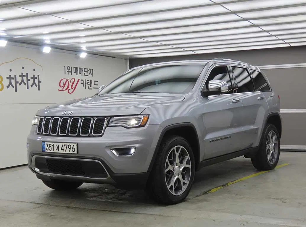 Jeep Grand Cherokee 3.6 Limited 2021 — photo 1 sur 26