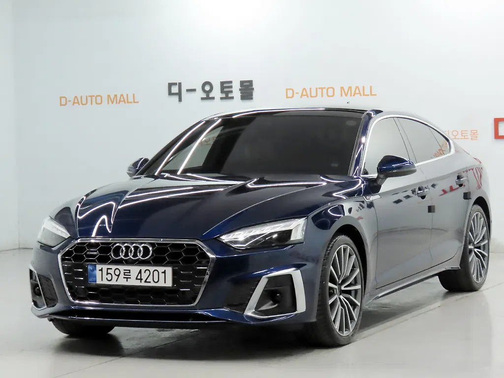 Audi A5 (F5) 40 TFSI Quattro Premium Sportback 2023 — photo 1 sur 26
