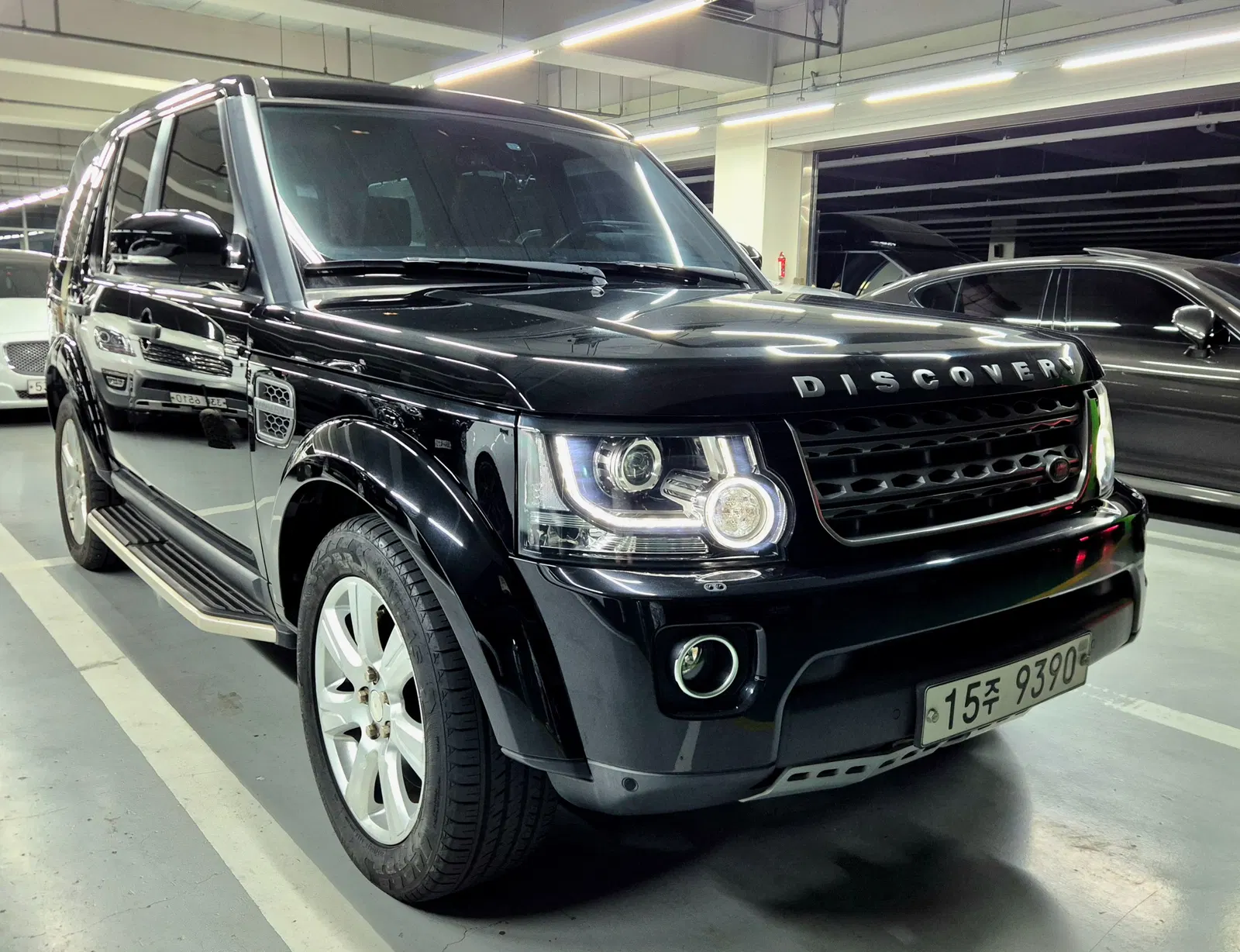 Land Rover Discovery 4 3.0 SDV6 SE 2014 — photo 1 sur 26