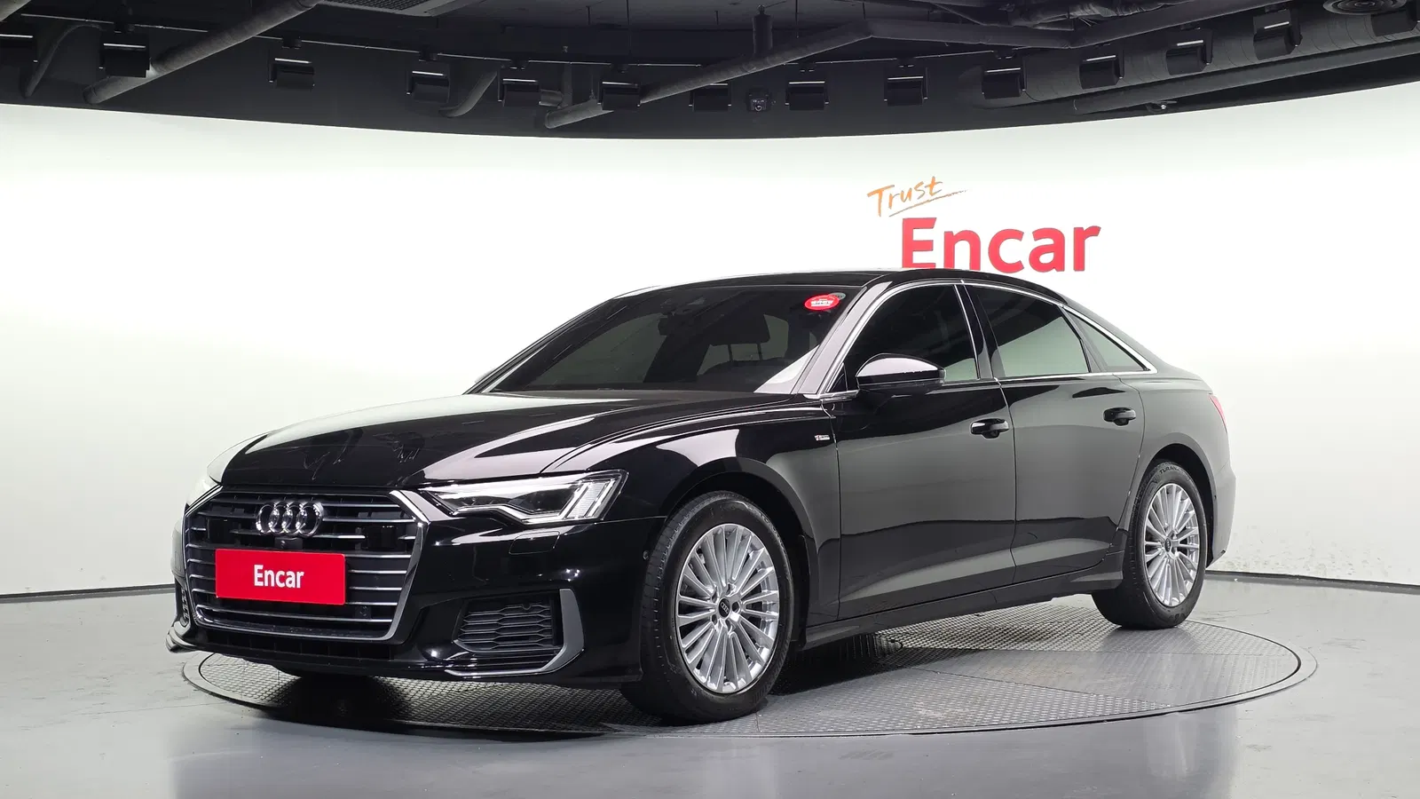 Audi A6 (C8) 40 TDI Premium 2021 — photo 1 sur 32