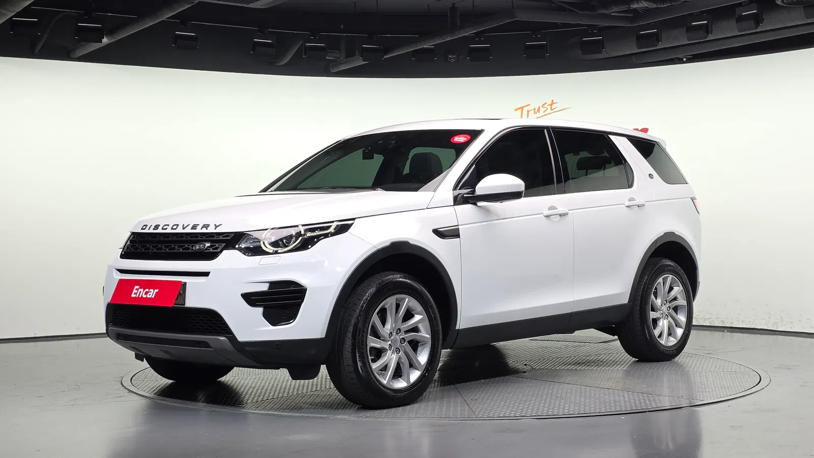 Land Rover Discovery Sport 2.0 TD4 SE 2018 — photo 1 sur 20